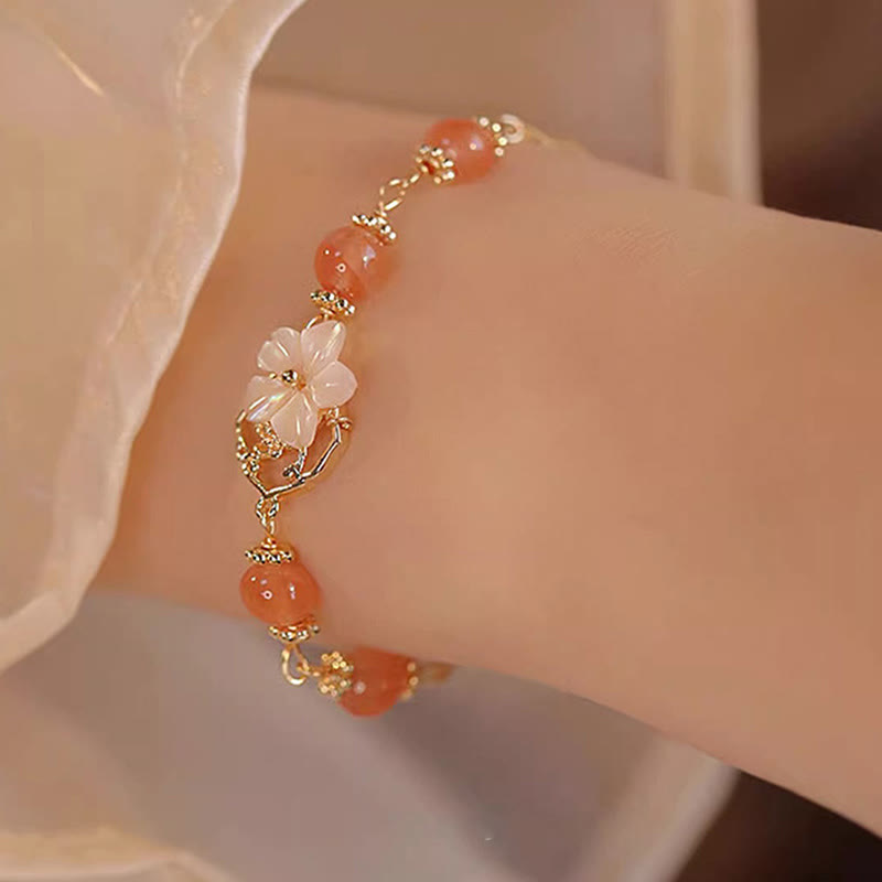 Red Agate Tridacna Stone Flower Confidence Bracelet | Eterlia