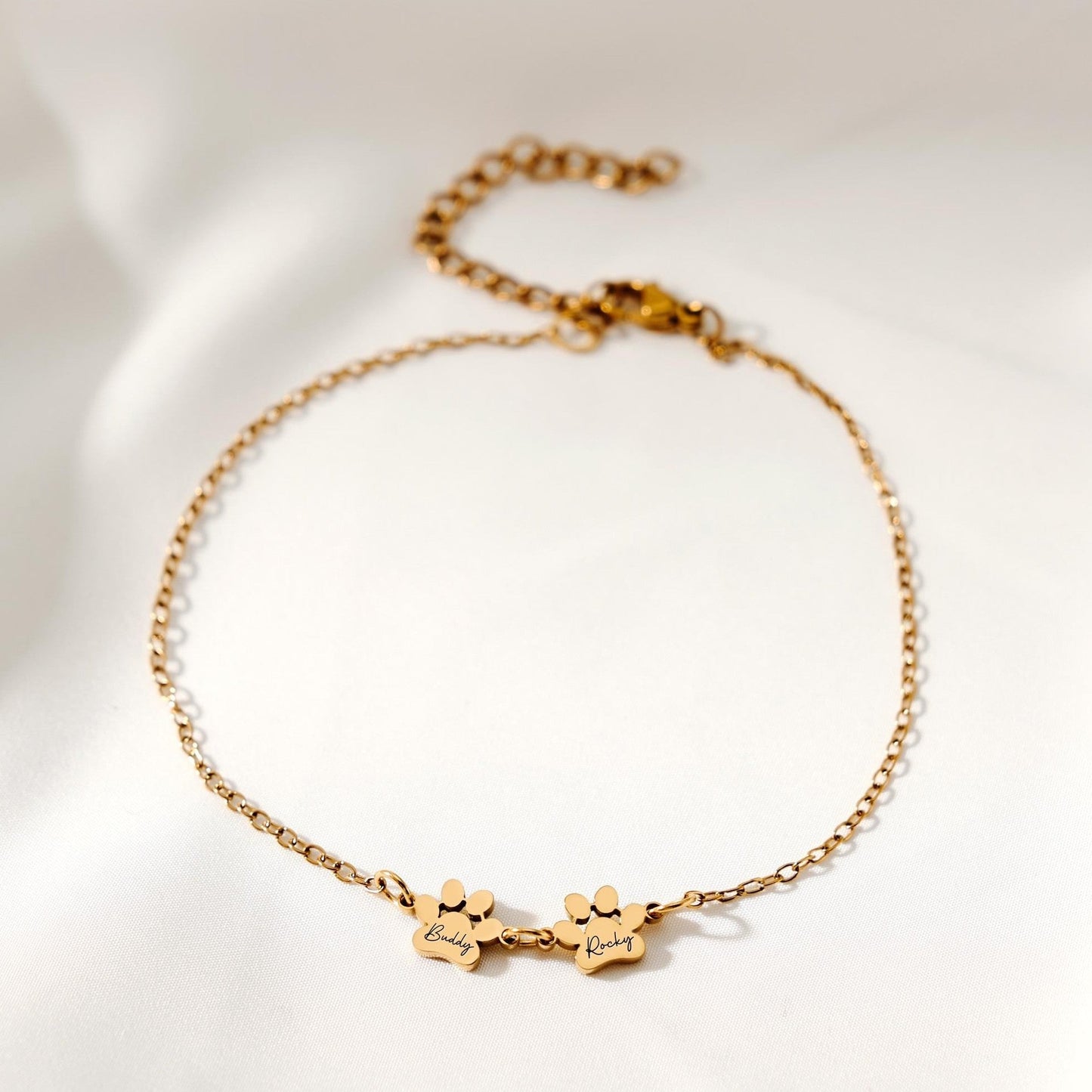 Personalized Pet Name Paw Print Bracelet, Minimalist Dog Cat Paw Jewelry LM32 669429 | Eterlia