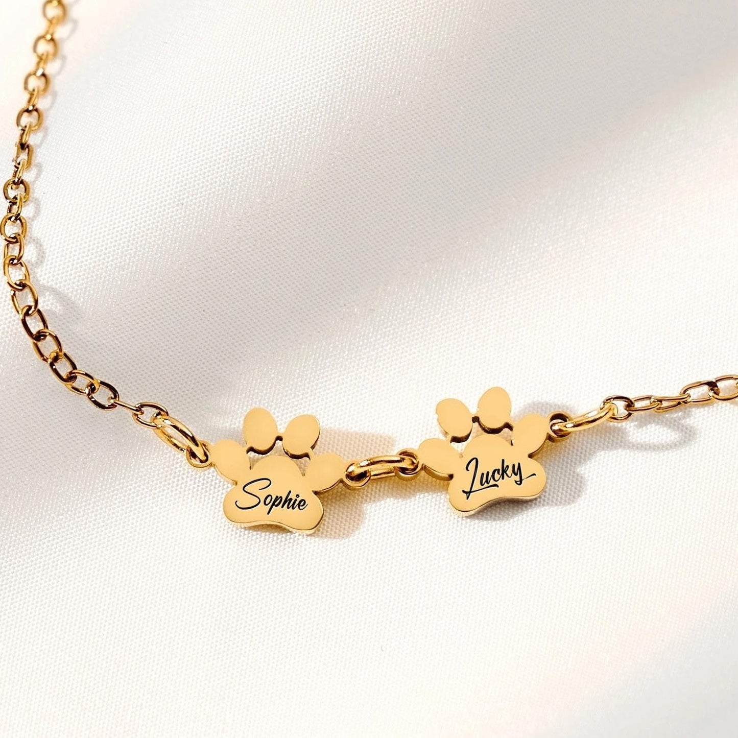 Personalized Pet Name Paw Print Bracelet, Minimalist Dog Cat Paw Jewelry LM32 669429 | Eterlia