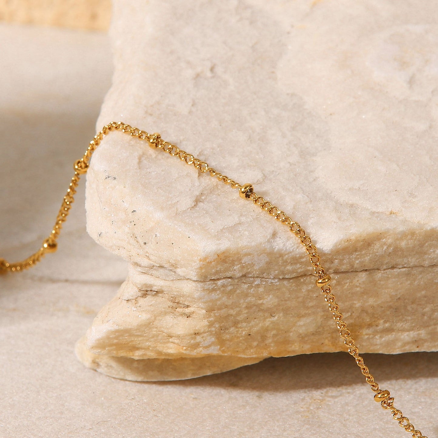 Gold Ball Bead Geometry Anklet | Eterlia
